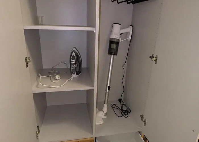 Apartment Compact Loft Metro Wola Warsaw