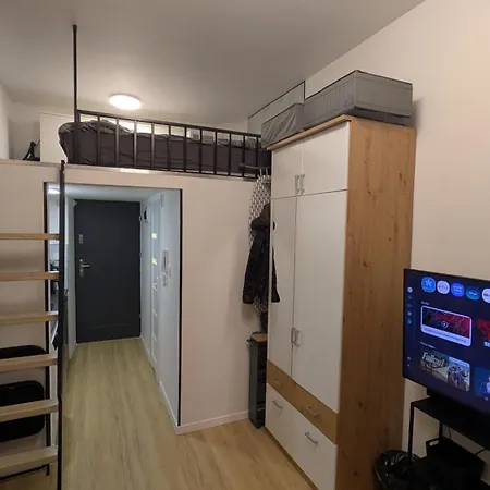Compact Loft - Metro - Fast Wifi - Heart Of Wola Business Hub Warszawa