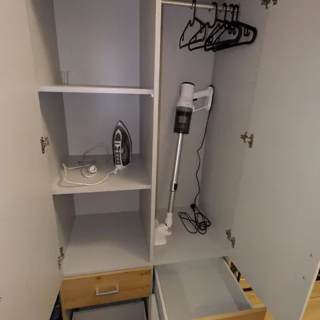 Appartement Compact Loft - Metro - Fast Wifi - Heart Of Wola Business Hub Varsovie